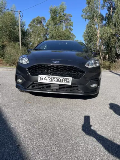 Ford Fiesta 2021 - 13500 EUR, 56308 km - foto 1 de 15