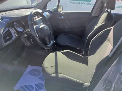 Citroën C3 2016 - 8350 EUR, 86241 km - AUTO.MOTO.pt - 86241km - foto 14 de 26
