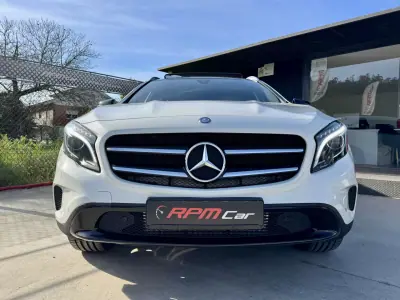 Mercedes-Benz GLA 180 2016 - 17999 EUR, 180000 km - AUTO.MOTO.pt - 180000km - foto 2 de 24