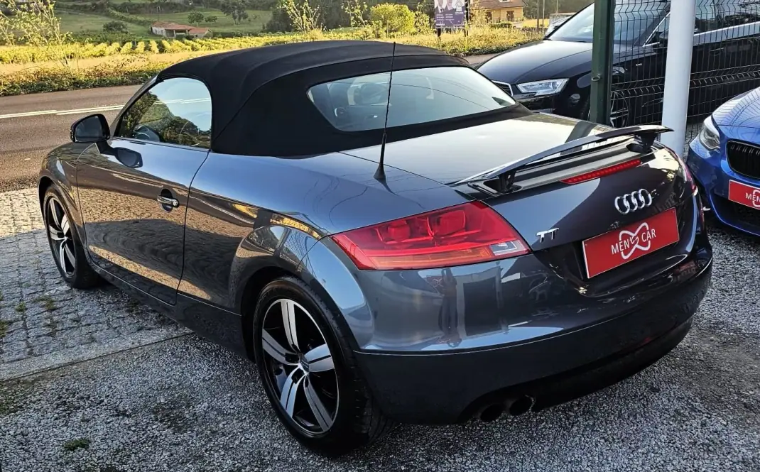 Audi TT Roadster 2007 - 17500 EUR, 175000 km - 175000km - foto 23 de 26