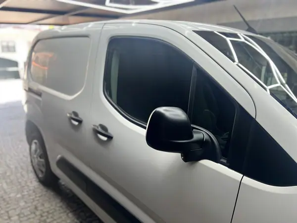 Citroën Berlingo 1.5 Bluehdi M 102cv 2020 - 11900 EUR, 155500 km - AUTO.MOTO.pt - 155500km - foto 6 de 15
