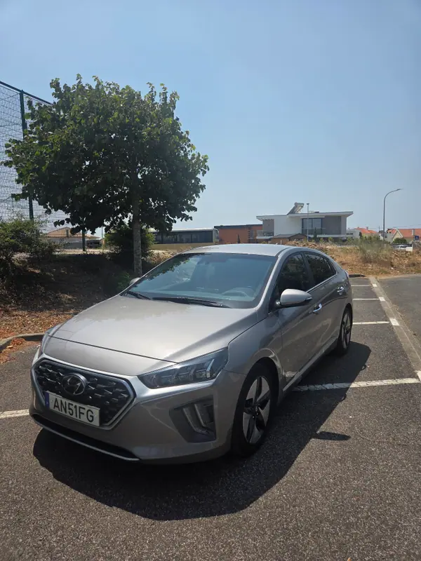 Hyundai Ioniq 2021 - 18999 EUR, 47500 km - AUTO.MOTO.pt - 47500km - foto 3 de 12