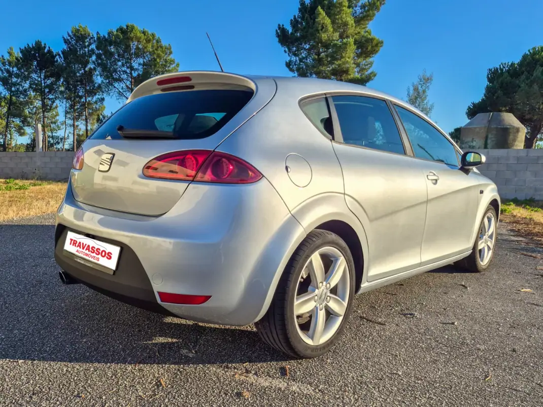 SEAT Leon 2007 - 7900 EUR, 312225 km - 312225km - foto 3 de 6