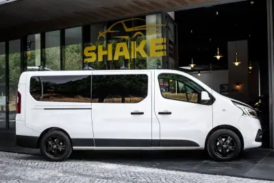 Renault Trafic 2020 - 28990 EUR, 126359 km - AUTO.MOTO.pt - 126359km - foto 5 de 41