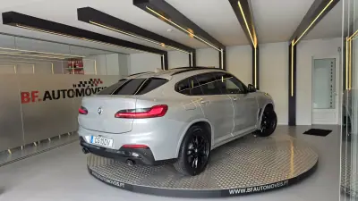 BMW X4 2021 - 37750 EUR, 169595 km - AUTO.MOTO.pt - 169595km - foto 19 de 74