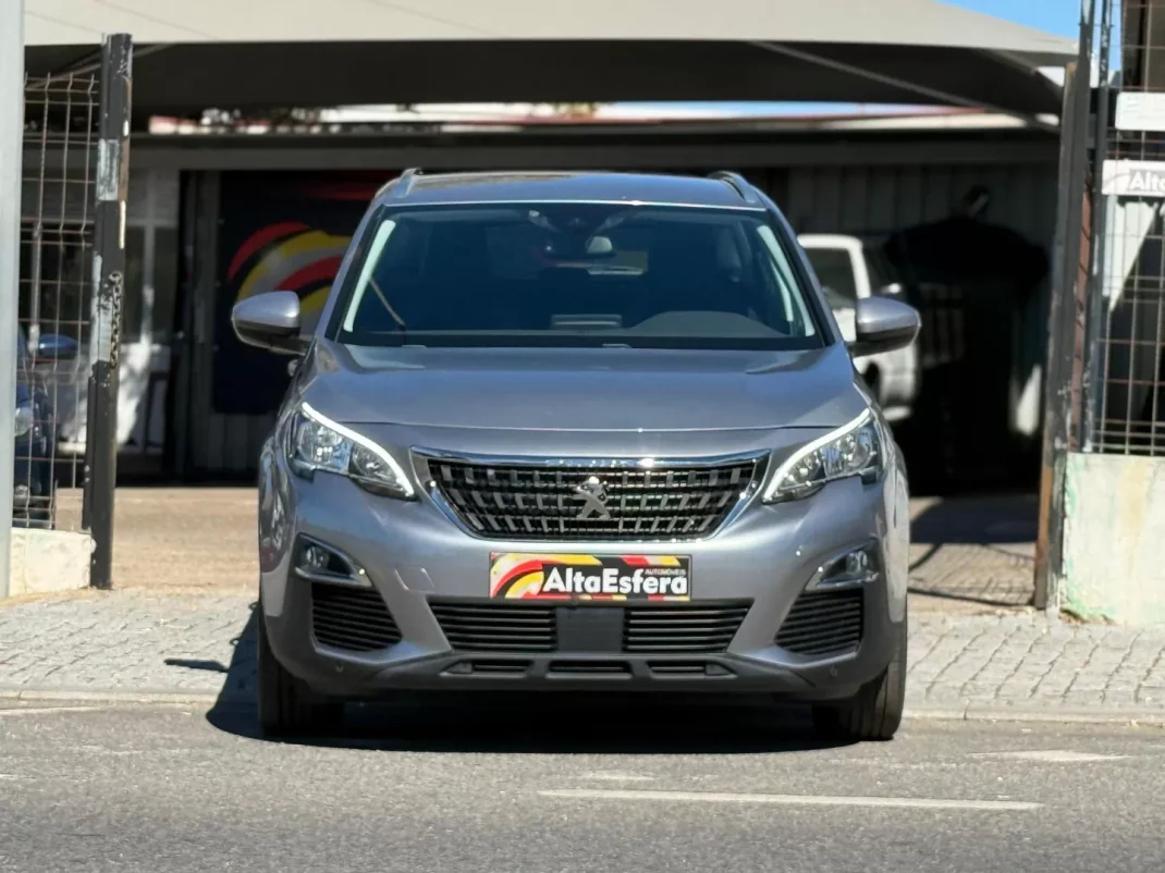 Peugeot 3008 2018 - 18900 EUR, 104582 km - AUTO.MOTO.pt - 104582km - foto 2 de 33