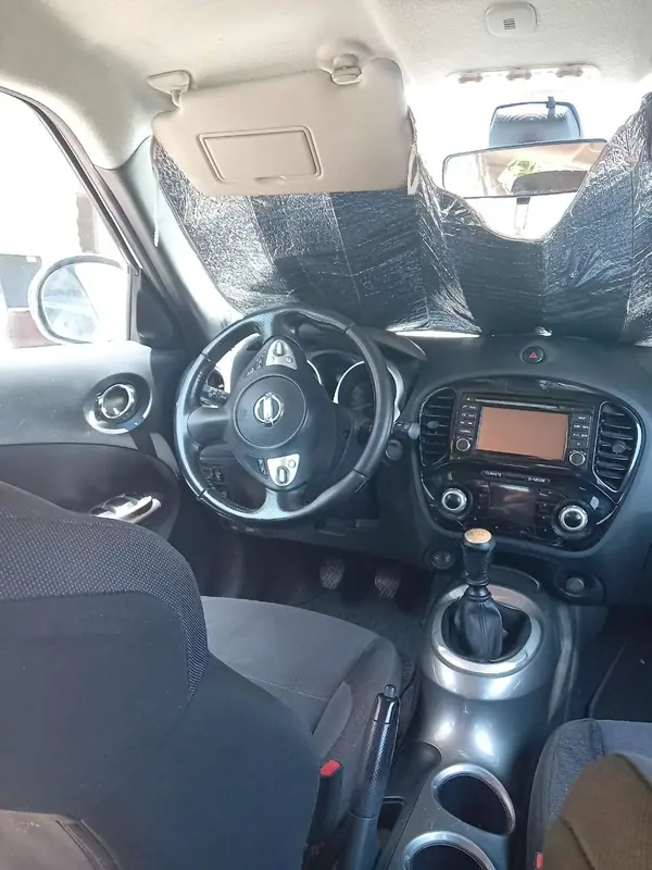 Nissan Juke 2014 - 7950 EUR, 246389 km - AUTO.MOTO.pt - 246389km - foto 3 de 10
