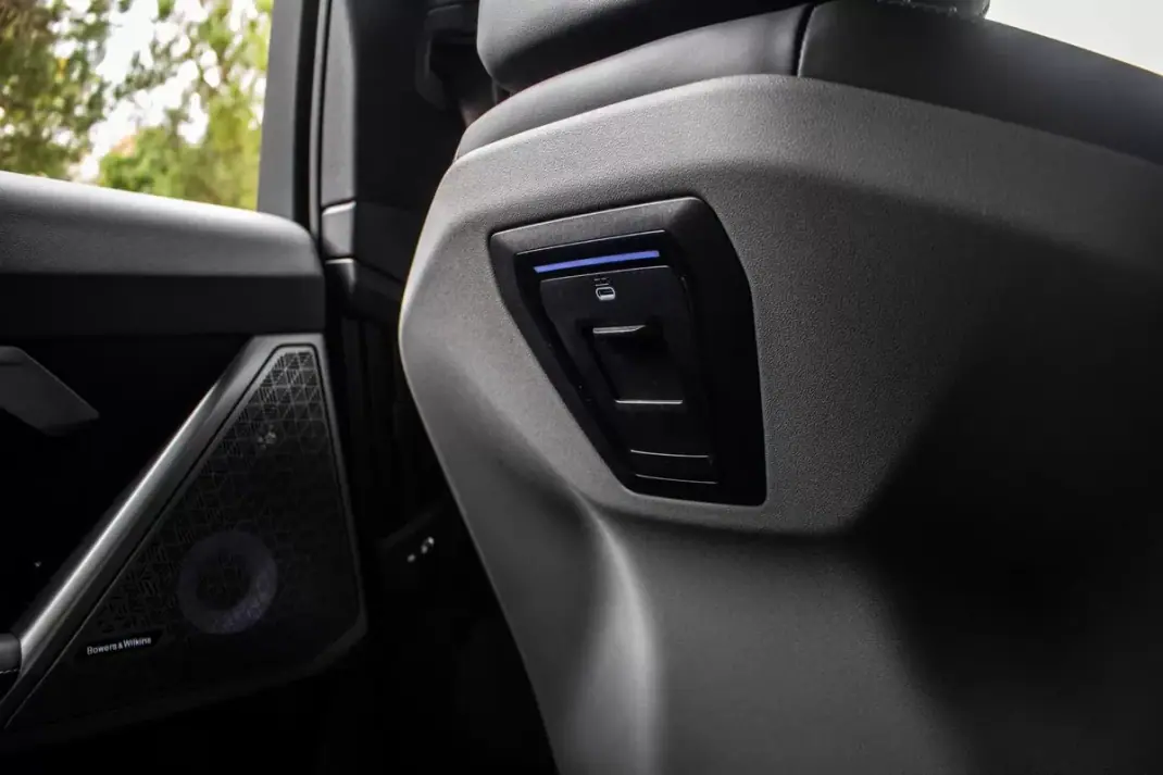 BMW i5 2023 - 74990 EUR, 17145 km - AUTO.MOTO.pt - 17145km - foto 49 de 60