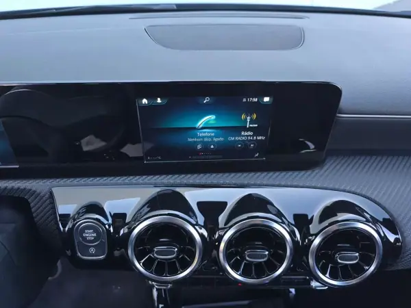 Mercedes-Benz A 160 2021 - 21500 EUR, 68800 km - AUTO.MOTO.pt - 68800km - foto 16 de 31