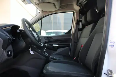 Ford Transit Connect 2021 - 13490 EUR, 172000 km - AUTO.MOTO.pt - 172000km - foto 14 de 22