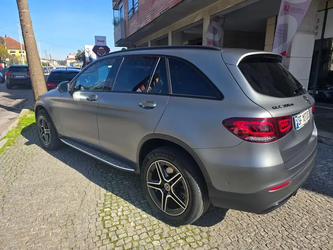 Mercedes-Benz GLC 300 2021 - 45980 EUR, 138000 km - AUTO.MOTO.pt - 138000km - foto 3 de 60