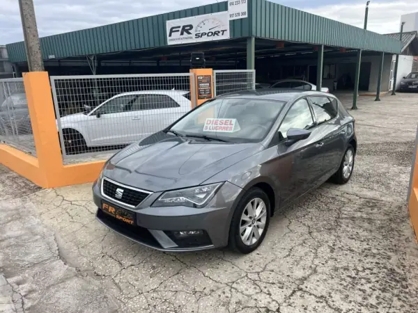 SEAT Leon 2017 - 13450 EUR, 149577 km - AUTO.MOTO.pt - 149577km - foto 2 de 26