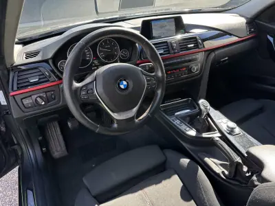 BMW 318 2014 - 11900 EUR, 250000 km - 250000km - foto 26 de 60