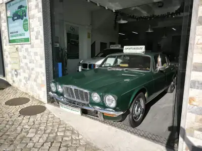 Jaguar XJ6 1976 - 24950 EUR, 47777 km - AUTO.MOTO.pt - 47777km - foto 9 de 60