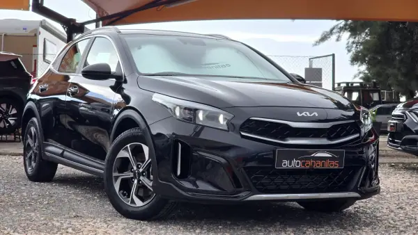 Kia XCeed 2024 - 21000 EUR, 16850 km - AUTO.MOTO.pt - 16850km - foto 2 de 18