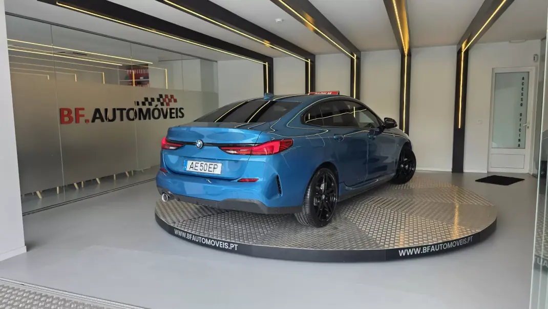 BMW 216 Gran Coupé 2020 - 24900 EUR, 75221 km - AUTO.MOTO.pt - 75221km - foto 4 de 61