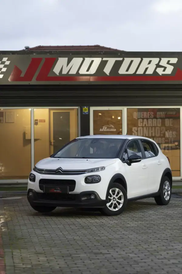Citroën C3 2018 - 9500 EUR, 130900 km - AUTO.MOTO.pt - 130900km - foto 3 de 26