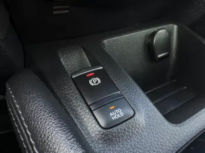 Nissan Qashqai 2019 - 18990 EUR, 106000 km - AUTO.MOTO.pt - 106000km - foto 22 de 41