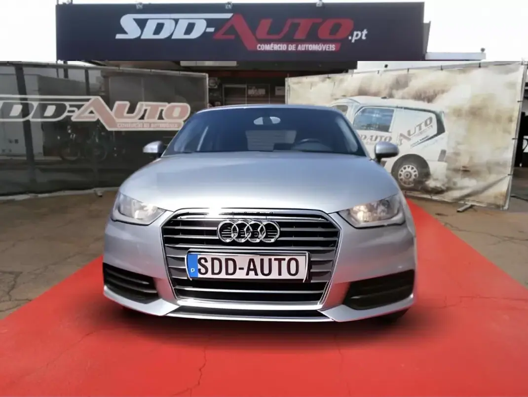 Audi A1 2016 - 12500 EUR, 191278 km - AUTO.MOTO.pt - 191278km - foto 3 de 31