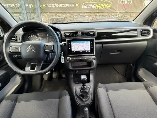 Citroën C3 2022 - 17900 EUR, 59800 km - AUTO.MOTO.pt - 59800km - foto 10 de 12