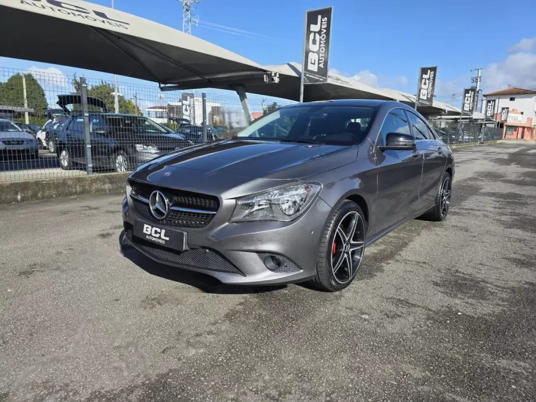 Mercedes-Benz CLA 180 2014 - 17990 EUR, 134000 km - AUTO.MOTO.pt - 134000km - foto 4 de 34