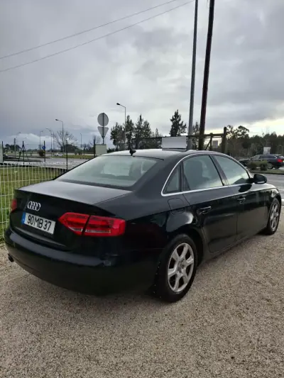 Audi A4 2011 - 11950 EUR, 141223 km - AUTO.MOTO.pt - 141223km - foto 8 de 13