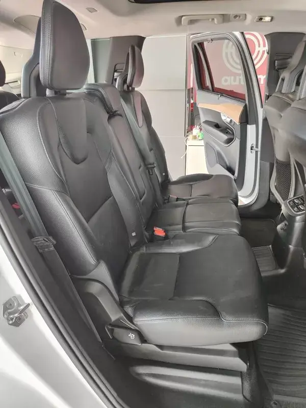 Volvo XC 90 2021 - 49950 EUR, 70500 km - AUTO.MOTO.pt - 70500km - foto 20 de 41