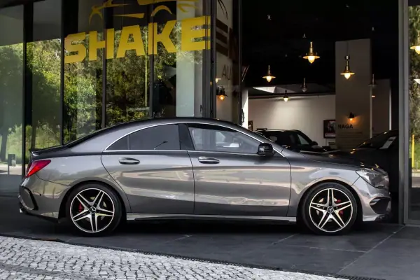Mercedes-Benz CLA 200 2014 - 16450 EUR, 260032 km - AUTO.MOTO.pt - 260032km - foto 5 de 31