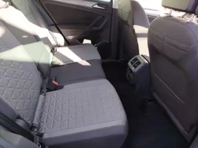 Volkswagen Tiguan 2020 - 22950 EUR, 48551 km - AUTO.MOTO.pt - 48551km - foto 9 de 22