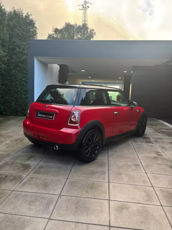 MINI One 2011 - 9750 EUR, 167000 km - AUTO.MOTO.pt - 167000km - foto 6 de 21
