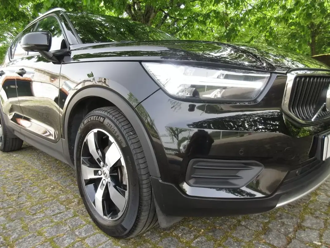 Volvo XC 40 2019 - 29490 EUR, 70000 km - AUTO.MOTO.pt - 70000km - foto 23 de 60