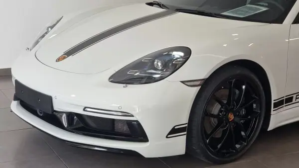 Porsche 718 Boxster 2024 - 89990 EUR, 12821 km - AUTO.MOTO.pt - 12821km - foto 10 de 34