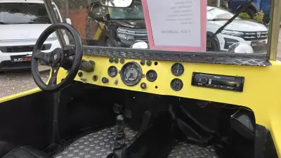 Volkswagen Buggy 1968 - 15000 EUR, 26000 km - AUTO.MOTO.pt - 26000km - foto 17 de 19