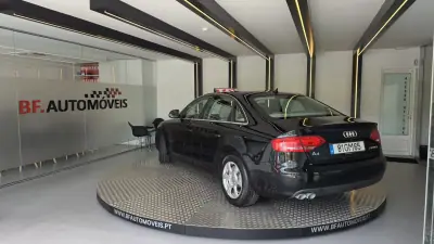 Audi A4 2008 - 9750 EUR, 235508 km - AUTO.MOTO.pt - 235508km - foto 3 de 51