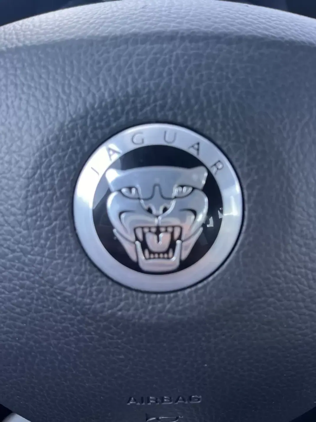 Jaguar XF Sportbrake 2013 - 15999 EUR, 245000 km - 245000km - foto 18 de 32
