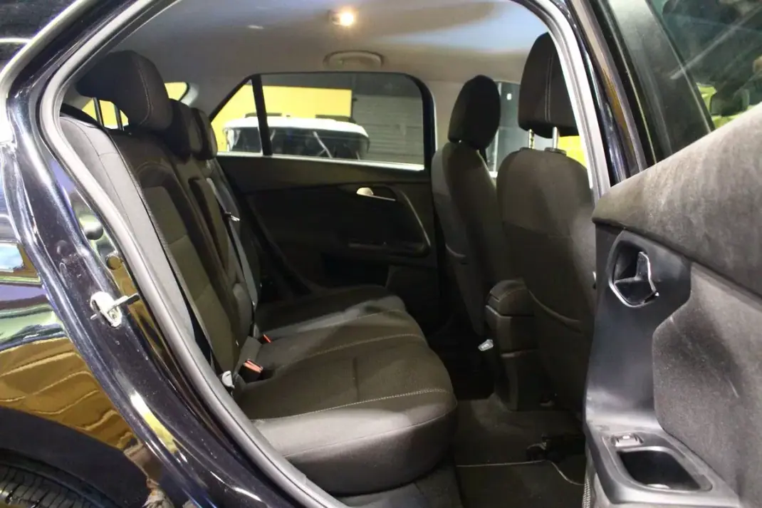 Fiat Tipo Station Wagon 2023 - 16780 EUR, 56000 km - AUTO.MOTO.pt - 56000km - foto 12 de 22