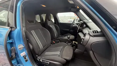 MINI Cooper 2018 - 19990 EUR, 102000 km - AUTO.MOTO.pt - 102000km - foto 24 de 27