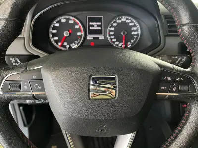 SEAT Ibiza 2019 - 14600 EUR, 87674 km - AUTO.MOTO.pt - 87674km - foto 21 de 25