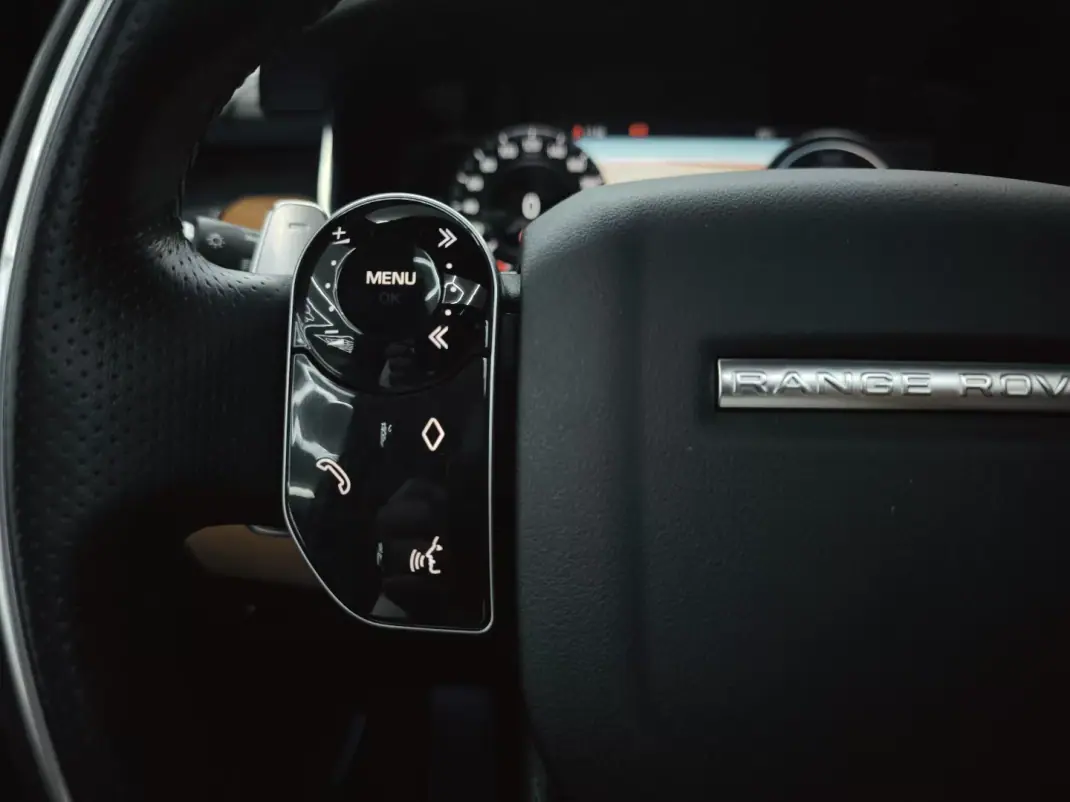 Land Rover Range Rover Sport 2020 - 49950 EUR, 181969 km - AUTO.MOTO.pt - 181969km - foto 32 de 59