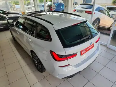 BMW 330 2022 - 36750 EUR, 83300 km - AUTO.MOTO.pt - 83300km - foto 8 de 38