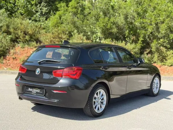 BMW 116 2016 - 12900 EUR, 178589 km - AUTO.MOTO.pt - 178589km - foto 12 de 25