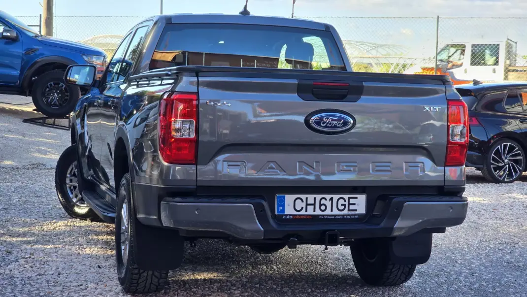 Ford Ranger 2023 - 43500 EUR, 16100 km - AUTO.MOTO.pt - 16100km - foto 10 de 25