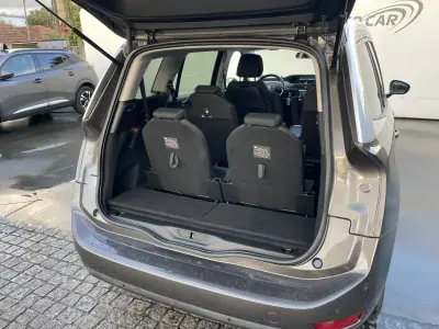 Citroën C4 Grand Picasso 2017 - 13995 EUR, 113714 km - AUTO.MOTO.pt - 113714km - foto 24 de 47