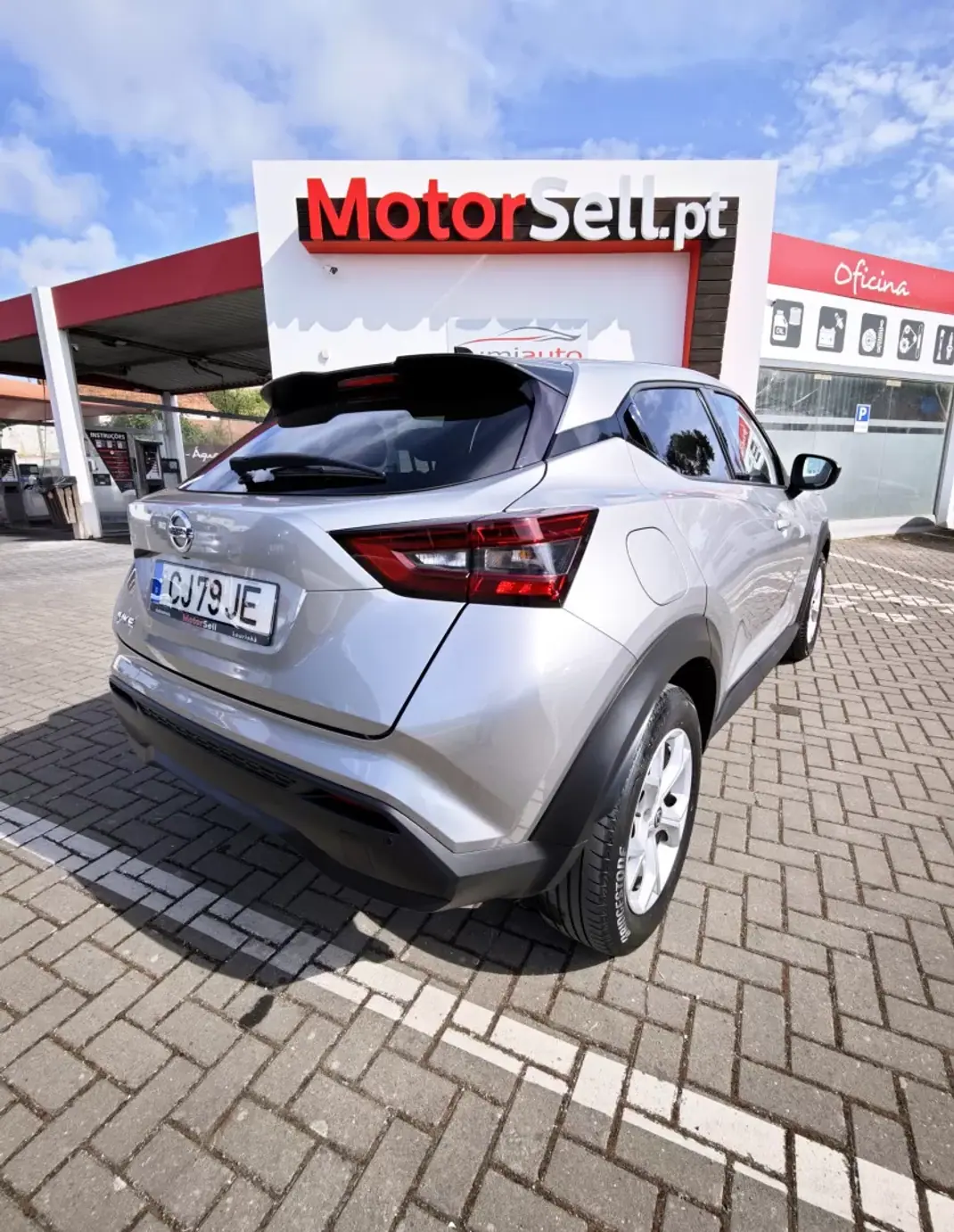 Nissan Juke 2022 - 18600 EUR, 81000 km - 81000km - foto 2 de 11