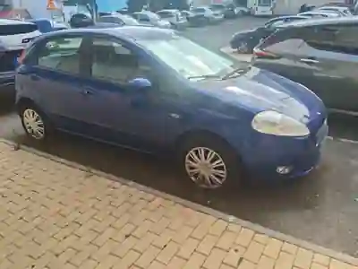 Fiat Grande Punto 2007 - 3000 EUR, 90000 km - 90000km - foto 2 de 4