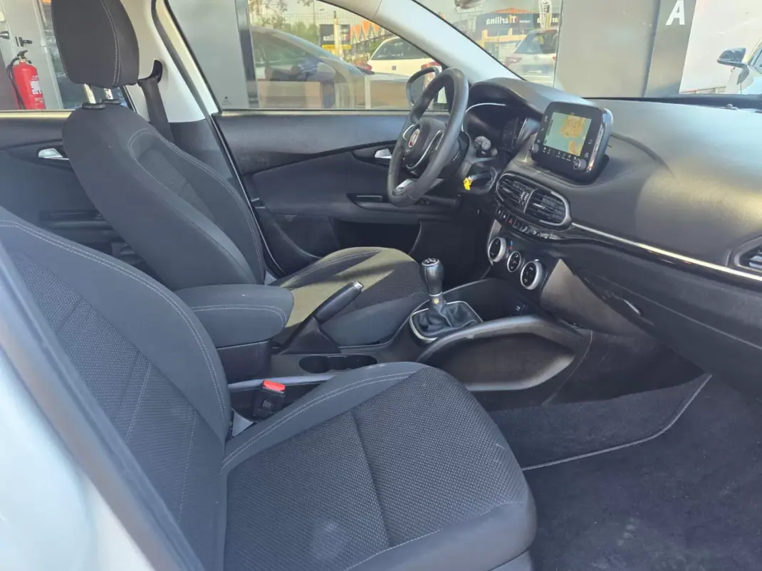 Fiat Tipo 2021 - 13900 EUR, 98000 km - 98000km - foto 12 de 15
