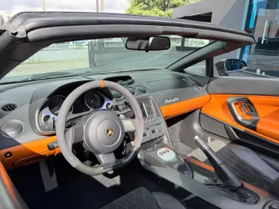 Lamborghini Gallardo 2006 - 145000 EUR, 63000 km - AUTO.MOTO.pt - 63000km - foto 10 de 20