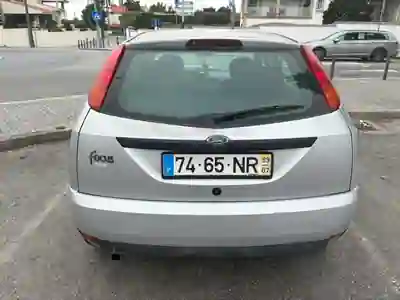 Ford Focus 1999 - 1750 EUR, 163500 km - AUTO.MOTO.pt - 163500km - foto 3 de 8