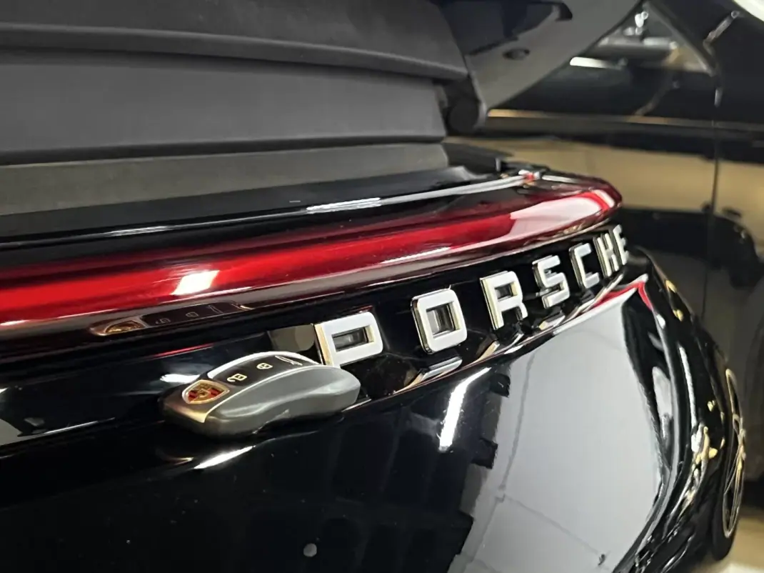 Porsche 992 2019 - 139990 EUR, 90000 km - AUTO.MOTO.pt - 90000km - foto 43 de 56