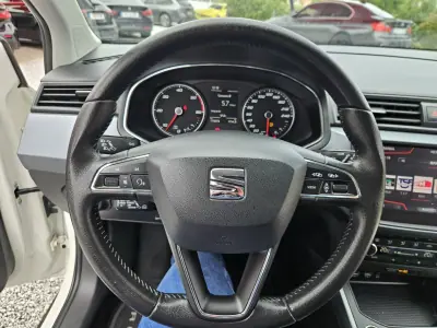 SEAT Arona 2018 - 15500 EUR, 115150 km - AUTO.MOTO.pt - 115150km - foto 49 de 51